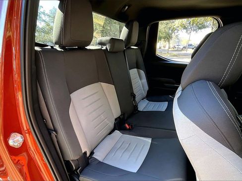 Used 2025 Toyota Tacoma TRD Off-Road image 22