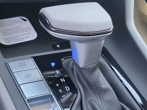 New 2026 Hyundai Elantra SEL Sport Premium FWD image 15