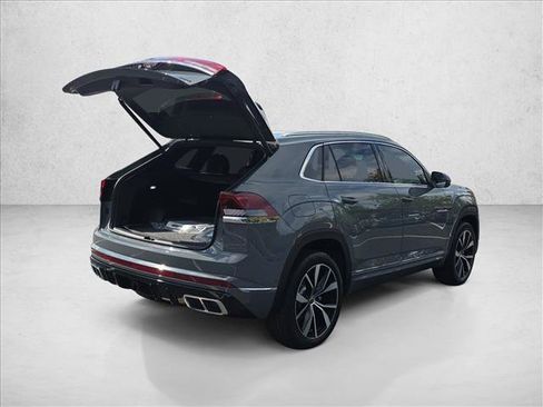 New 2026 Volkswagen Atlas Cross Sport SEL Premium R-Line image 2