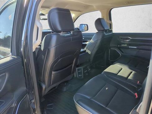 Used 2019 RAM 1500 Laramie image 18