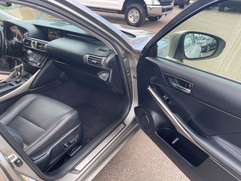 Used 2014 Lexus IS 250 image 15