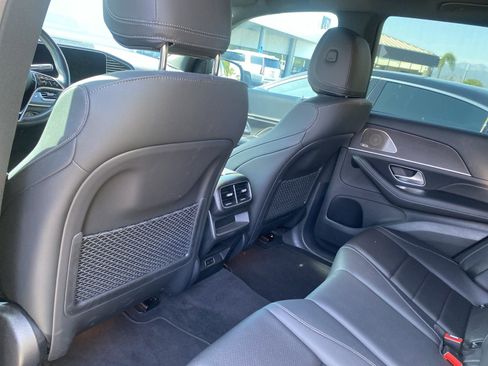 Used 2024 Mercedes-Benz GLE 450e 4MATIC image 10