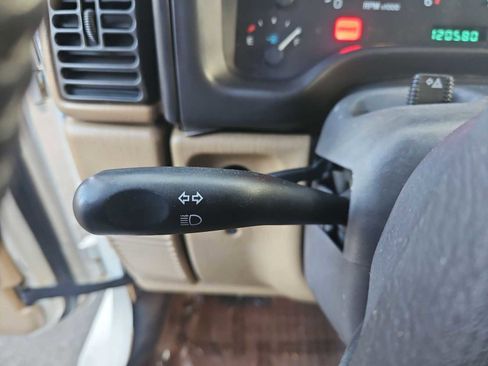 Used 2000 Jeep Wrangler Sahara image 23