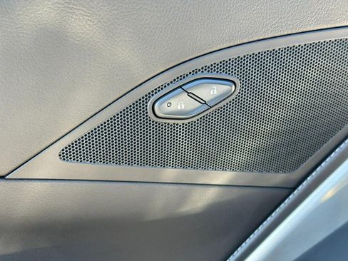 Used 2016 Chevrolet Corvette Stingray Coupe w/ Carbon Flash Badge Package image 14