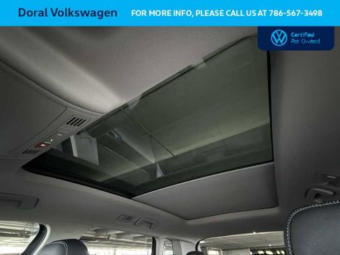 Used 2025 Volkswagen Taos SE FWD image 17
