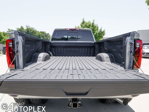 Used 2026 GMC Sierra 3500 Denali Ultimate AWD/4WD image 6
