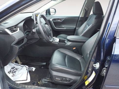 Used 2024 Toyota RAV4 XLE Premium w/ Weather Package AWD/4WD image 9