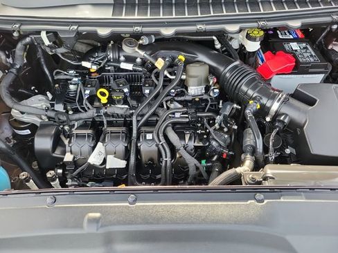 Certified 2020 Ford Edge SEL image 31