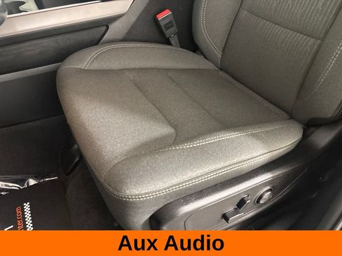 Used 2023 RAM 1500 Big Horn AWD/4WD image 12
