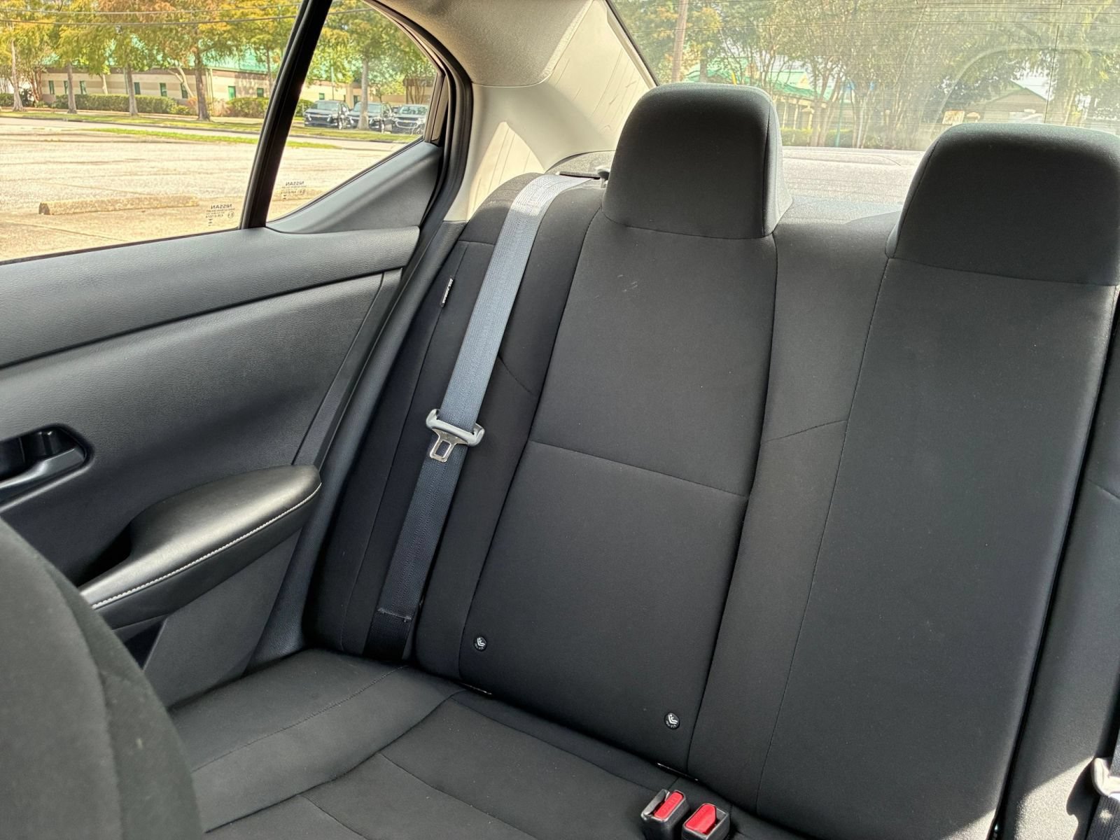 Used 2025 Nissan Sentra S FWD image 36