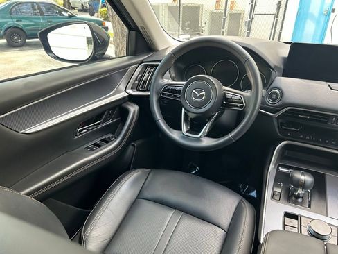 Used 2025 MAZDA CX-90 3.3 Turbo w/ Preferred Package image 9