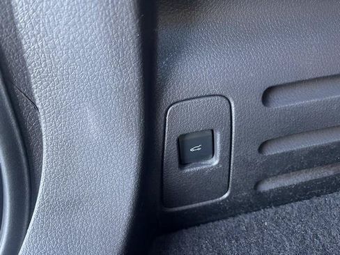 Used 2014 Ford Edge SEL w/ Canadian Touring Package AWD/4WD image 8