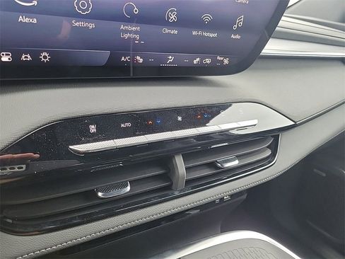 New 2025 Buick Enclave Sport Touring w/ Power Package image 26