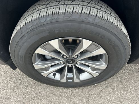 Used 2025 Chevrolet Equinox LT image 9