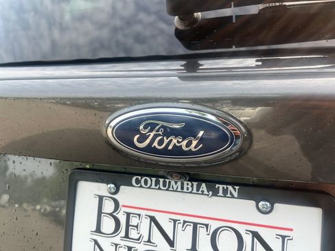 Used 2017 Ford Escape Titanium w/ Equipment Group 301A FWD image 40