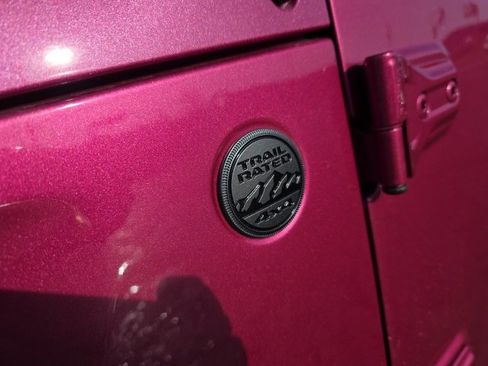 Used 2024 Jeep Gladiator Sport image 57