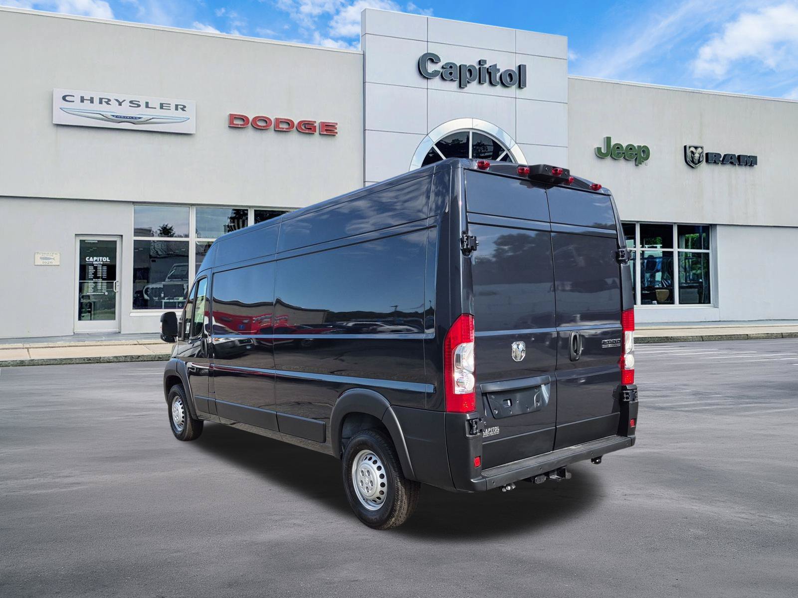 New 2026 RAM ProMaster 2500 w/ Convenience Group FWD image 5