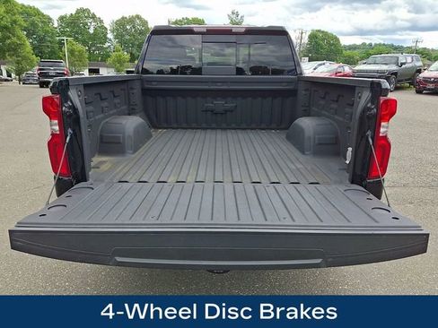 Used 2023 Chevrolet Silverado 1500 RST AWD/4WD image 31