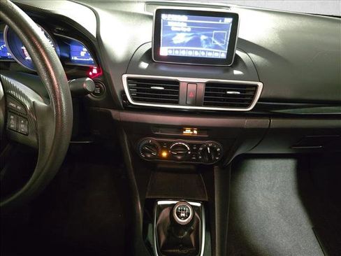 Used 2015 MAZDA MAZDA3 i Sport image 21