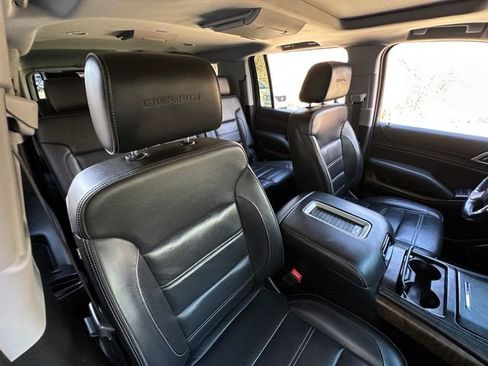 Used 2018 GMC Yukon XL Denali w/ Denali Ultimate Package image 47