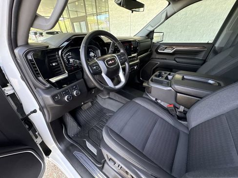 Certified 2023 GMC Sierra 1500 Elevation w/ X31 Off-Road Package AWD/4WD image 10