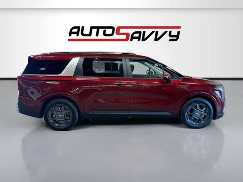 Used 2026 Kia Carnival EX FWD image 8
