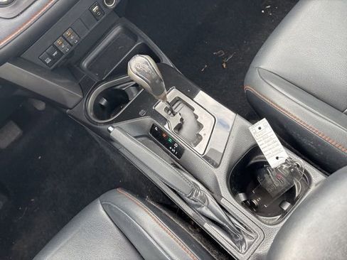 Used 2017 Toyota RAV4 SE image 32