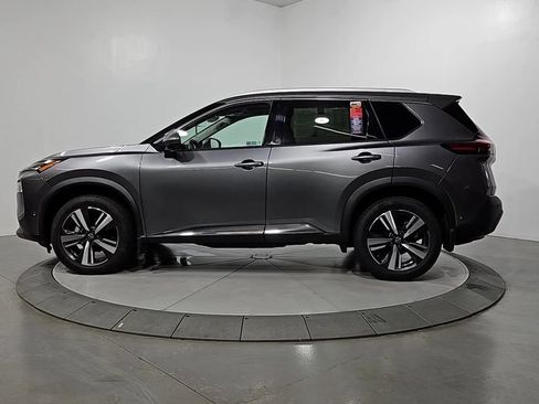 Certified 2023 Nissan Rogue SL w/ SL Premium Package AWD/4WD image 2