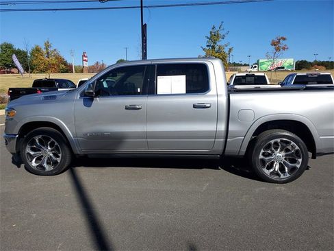 Used 2020 RAM 1500 Limited image 8