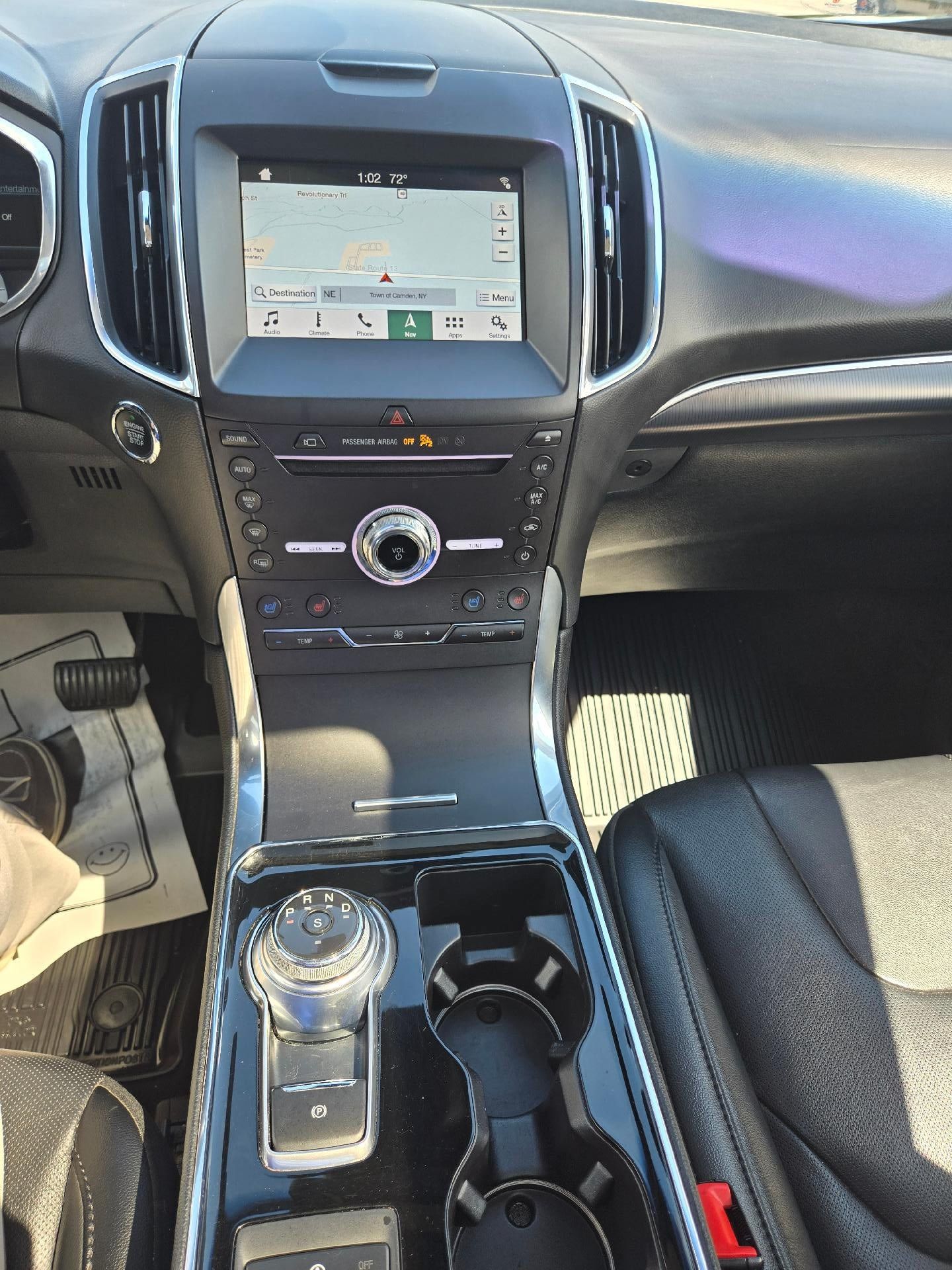 Used 2019 Ford Edge Titanium w/ Equipment Group 301A AWD/4WD image 22