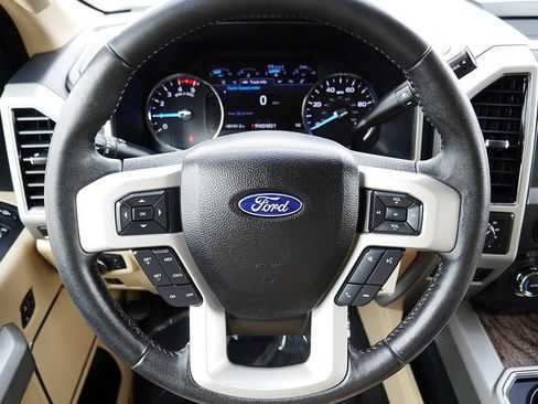 Used 2019 Ford F350 Lariat w/ Tow Technology Bundle AWD/4WD image 20