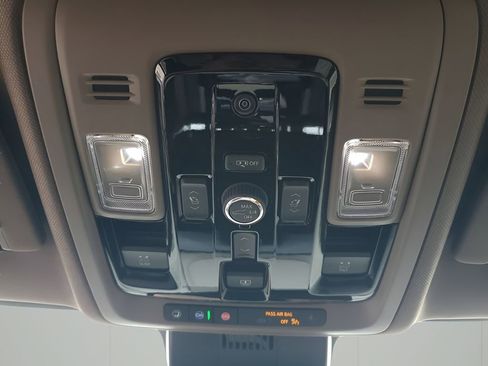 New 2026 GMC Yukon Denali w/ Sun & Power Step Package image 41