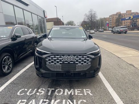 Used 2025 Audi Q5 Premium Plus w/ Premium Plus image 7