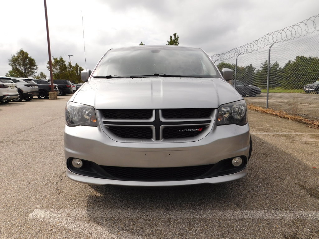 Used 2019 Dodge Grand Caravan GT FWD image 3