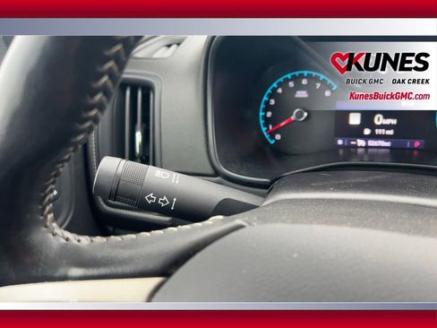 Used 2021 GMC Canyon Denali image 15