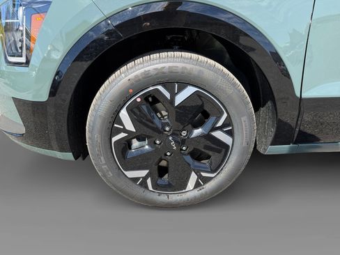 New 2026 Kia Niro Wind image 9