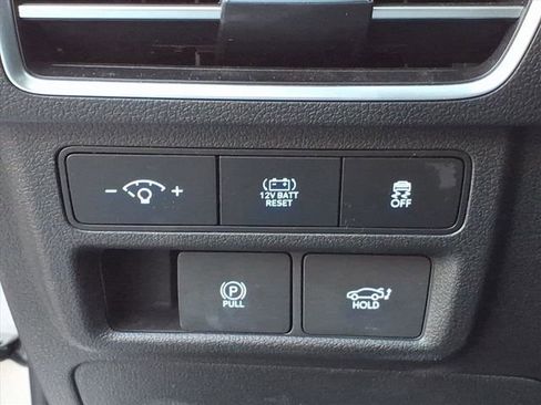 Used 2024 Hyundai Sonata Limited image 13