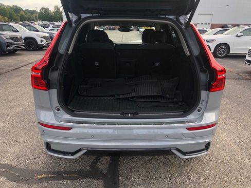 Used 2025 Volvo XC60 T8 Plus w/ Protection Package Premier image 36