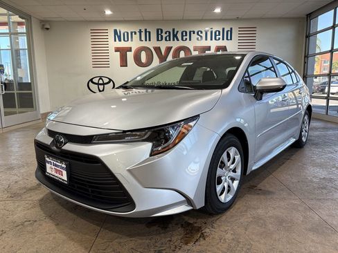 New 2026 Toyota Corolla LE image 6