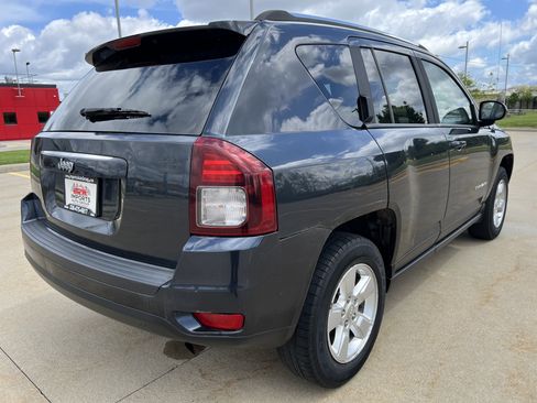 Used 2014 Jeep Compass Sport w/ Power Value Group FWD image 5