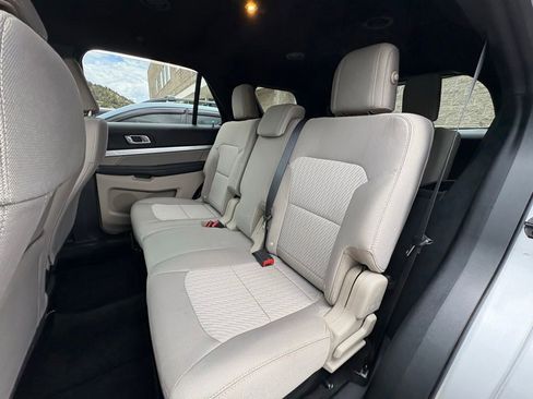 Used 2018 Ford Explorer 4WD image 28
