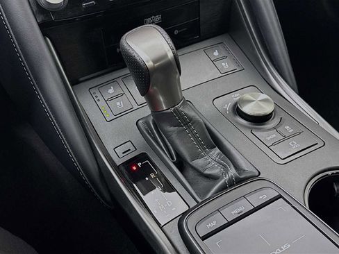 Used 2025 Lexus IS 350 F Sport AWD/4WD image 19