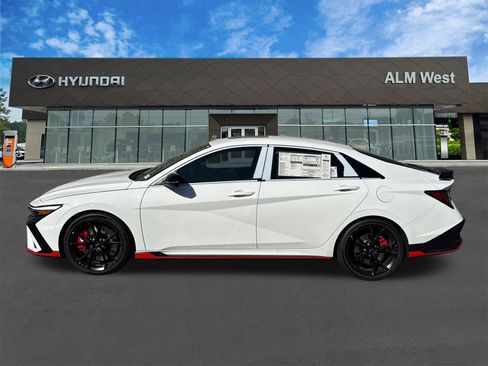 New 2026 Hyundai Elantra N FWD image 9
