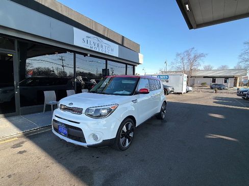 Used 2017 Kia Soul + w/ Designer's Package FWD image 1