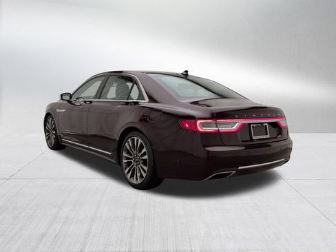 Used 2019 Lincoln Continental Reserve image 7