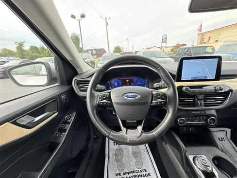 Used 2021 Ford Escape Titanium w/ Titanium Elite Package image 14