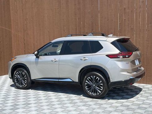 Used 2026 Nissan Rogue Platinum w/ Platinum Premium Package AWD/4WD image 16