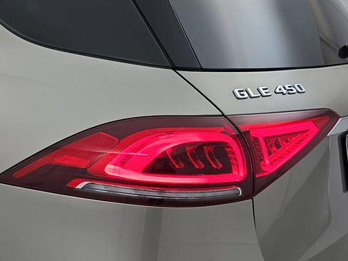 Certified 2023 Mercedes-Benz GLE 450 4MATIC image 35