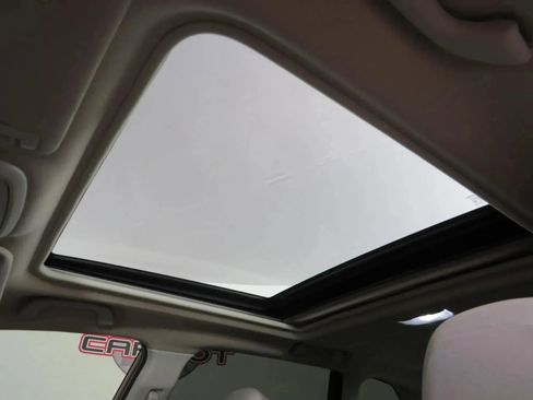 Used 2020 Subaru Forester Premium image 24