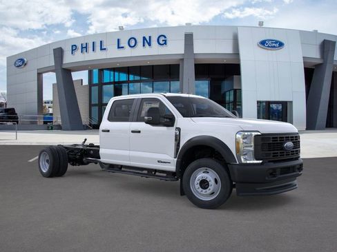 New 2026 Ford F550 4x4 Crew Cab image 7